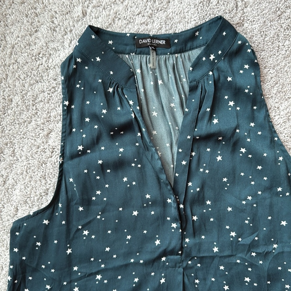 David Lerner sleeveless blouse Size XL - Picture 3 of 5